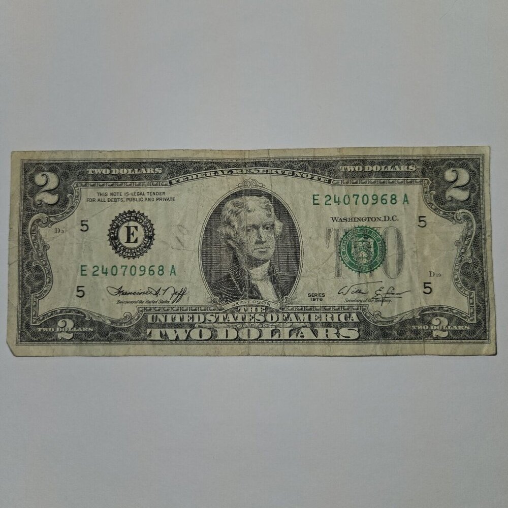 RARE 1976 Two Dollar Bill in Hard Sleeve - Circulated - (B380) - Picture 3 of 10